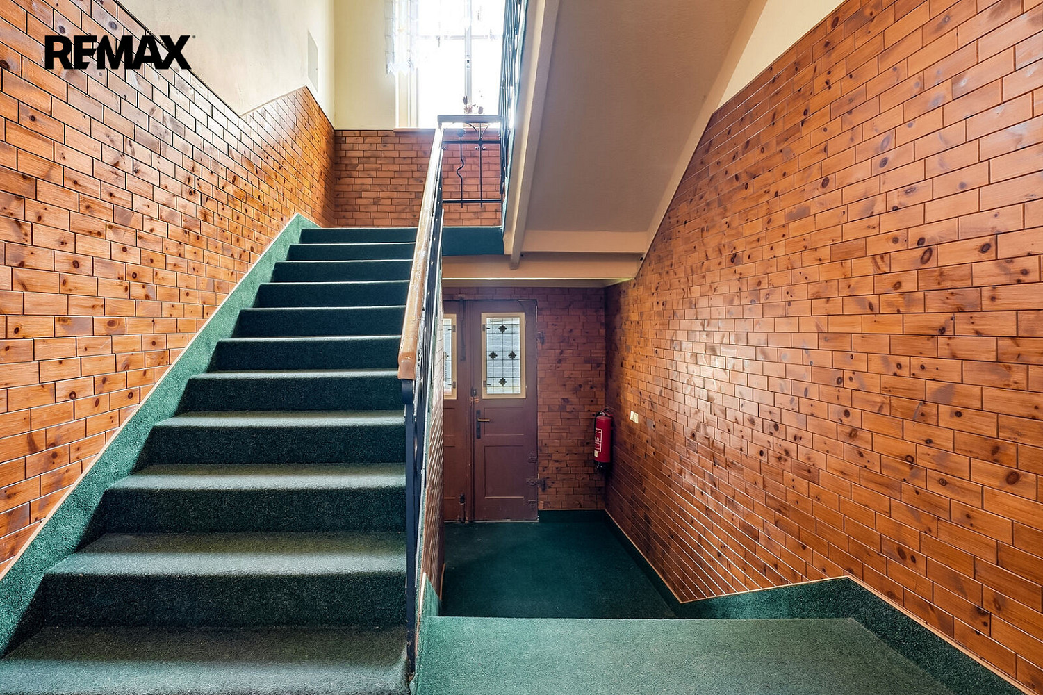 Prodej nájemního domu, činžáku 700 m² – fotografie 5
