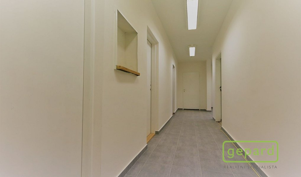 Pronájem kanceláře 100 m², Praha – náhled fotky 6