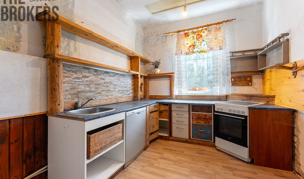 Prodej domu 120 m² s pozemkem 317 m², Slatina nad Úpou – náhled fotky 16