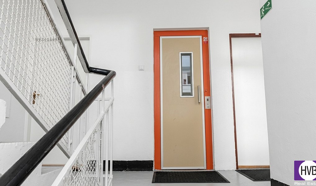 Pronájem bytu 2+kk 47 m², Praha – náhled fotky 10