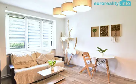Prodej bytu 3+1 57 m², Dubá - Dřevčice, okres Česká Lípa