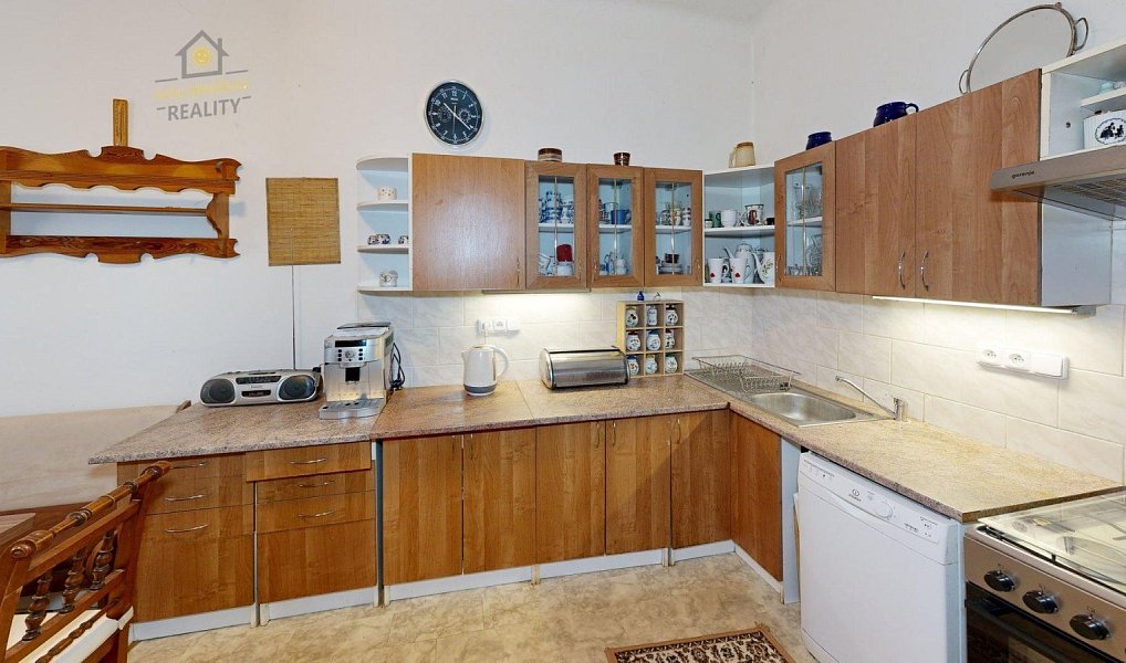 Pronájem bytu 2+1 74 m², Praha – náhled fotky 2