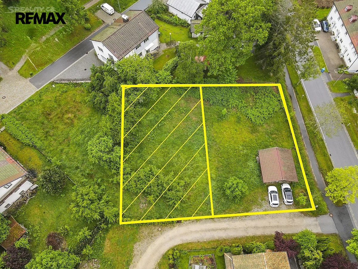 Prodej stavebního pozemku 693 m²