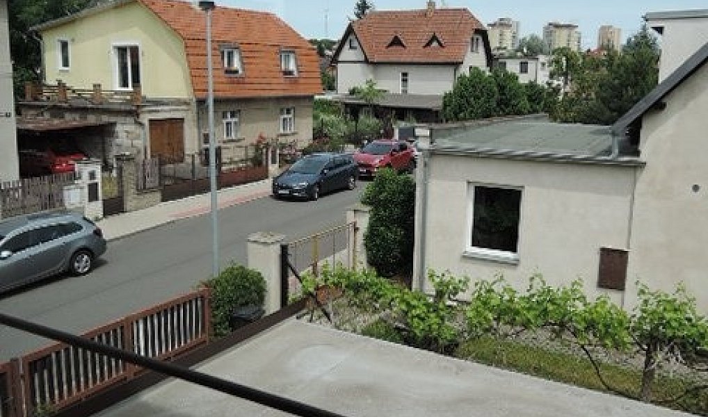 Pronájem domu 120 m² s pozemkem 330 m², Praha – náhled fotky 39