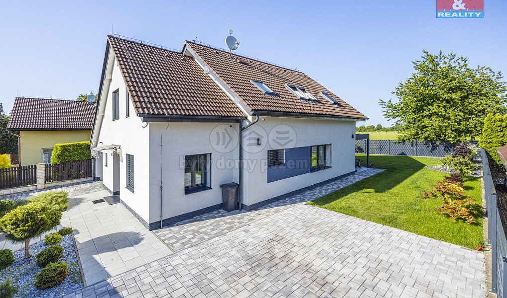 Prodej domu 206 m² s pozemkem 501 m², Vestec – náhled fotky 13