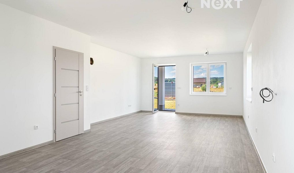 Prodej domu 113 m² s pozemkem 718 m², Stolany – náhled fotky 2