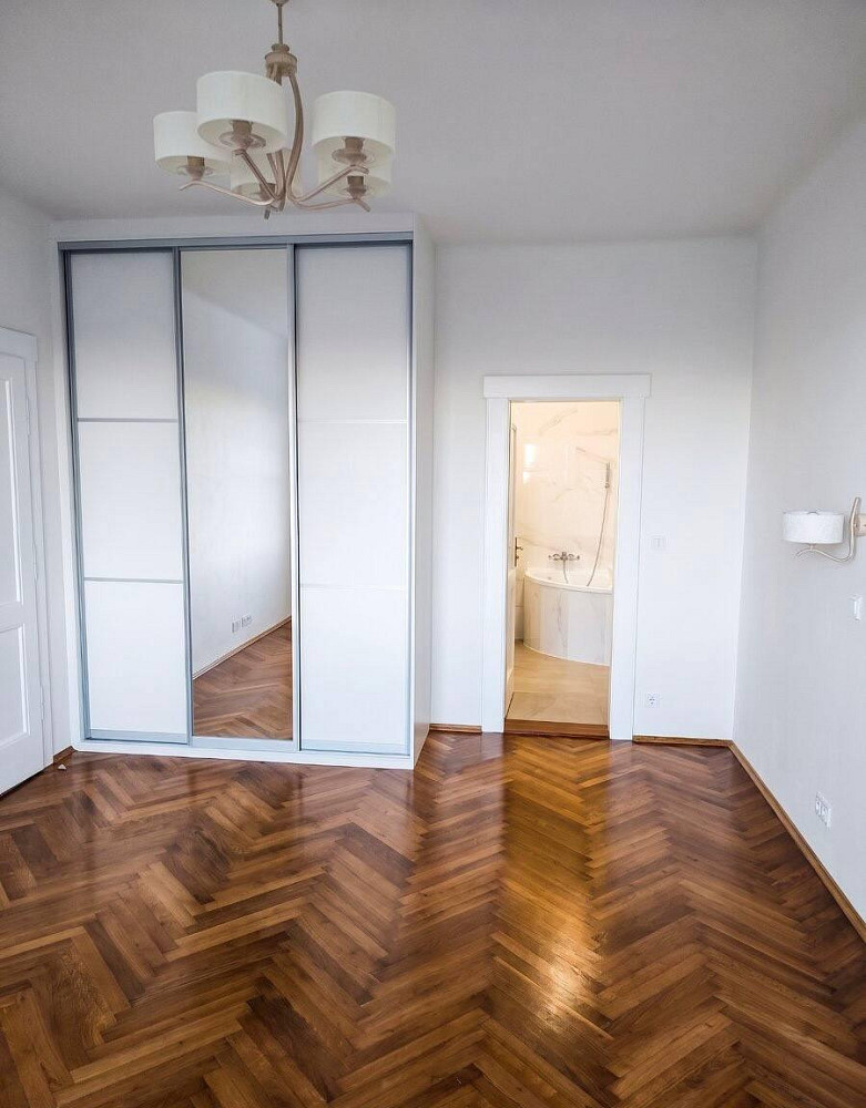 Pronájem bytu 3+kk 77 m² – fotografie 3