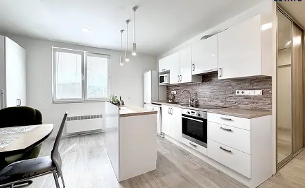 Pronájem bytu 2+1 66 m², Ronovská, Adamov, okres Blansko