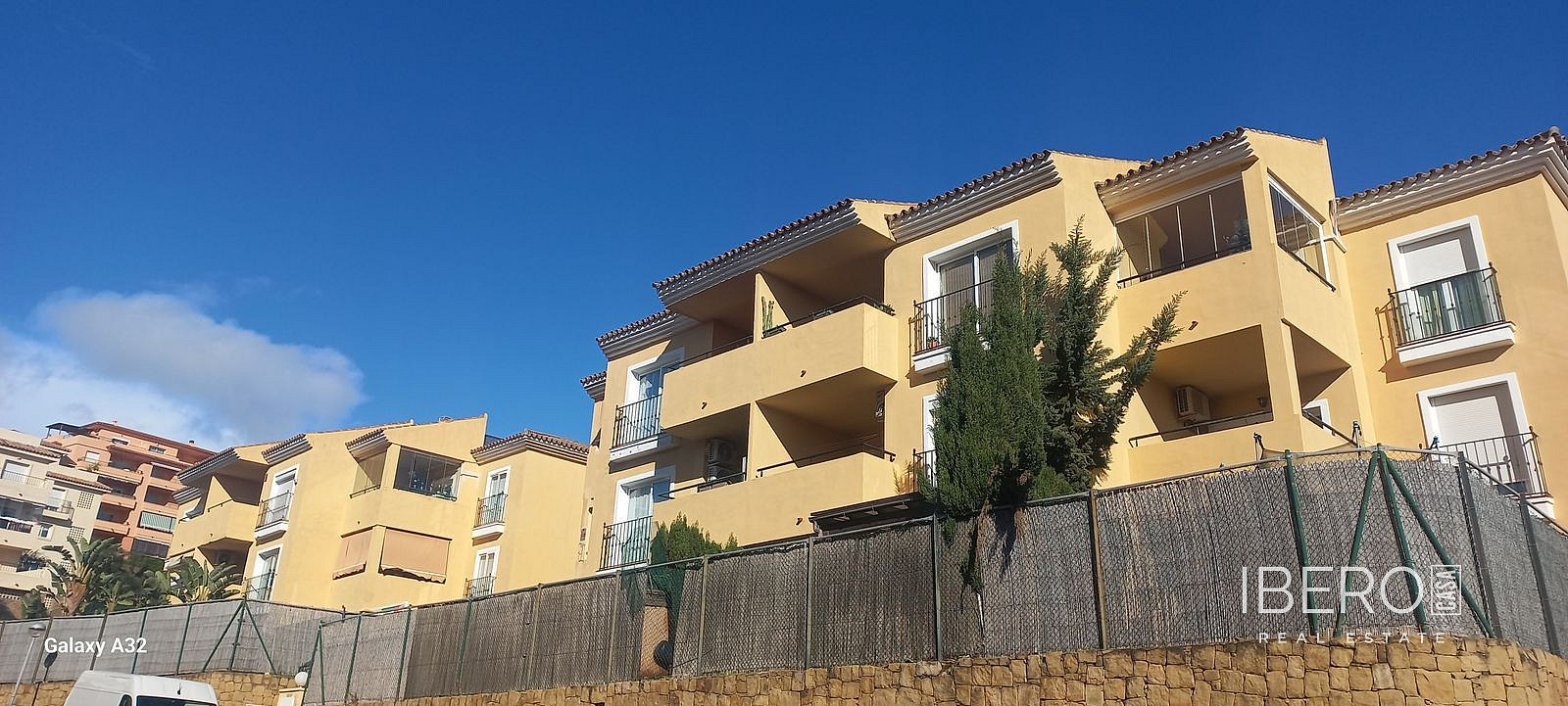 Piso 4+kk – Mijas, Riviera del Sol - Fase VIII, Urbanización Sitio de Calahonda - Vista 2