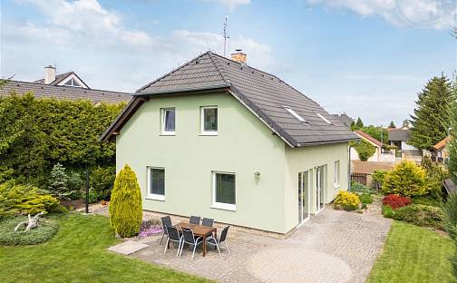 Prodej domu 152 m² s pozemkem 800 m², Studeněves, okres Kladno
