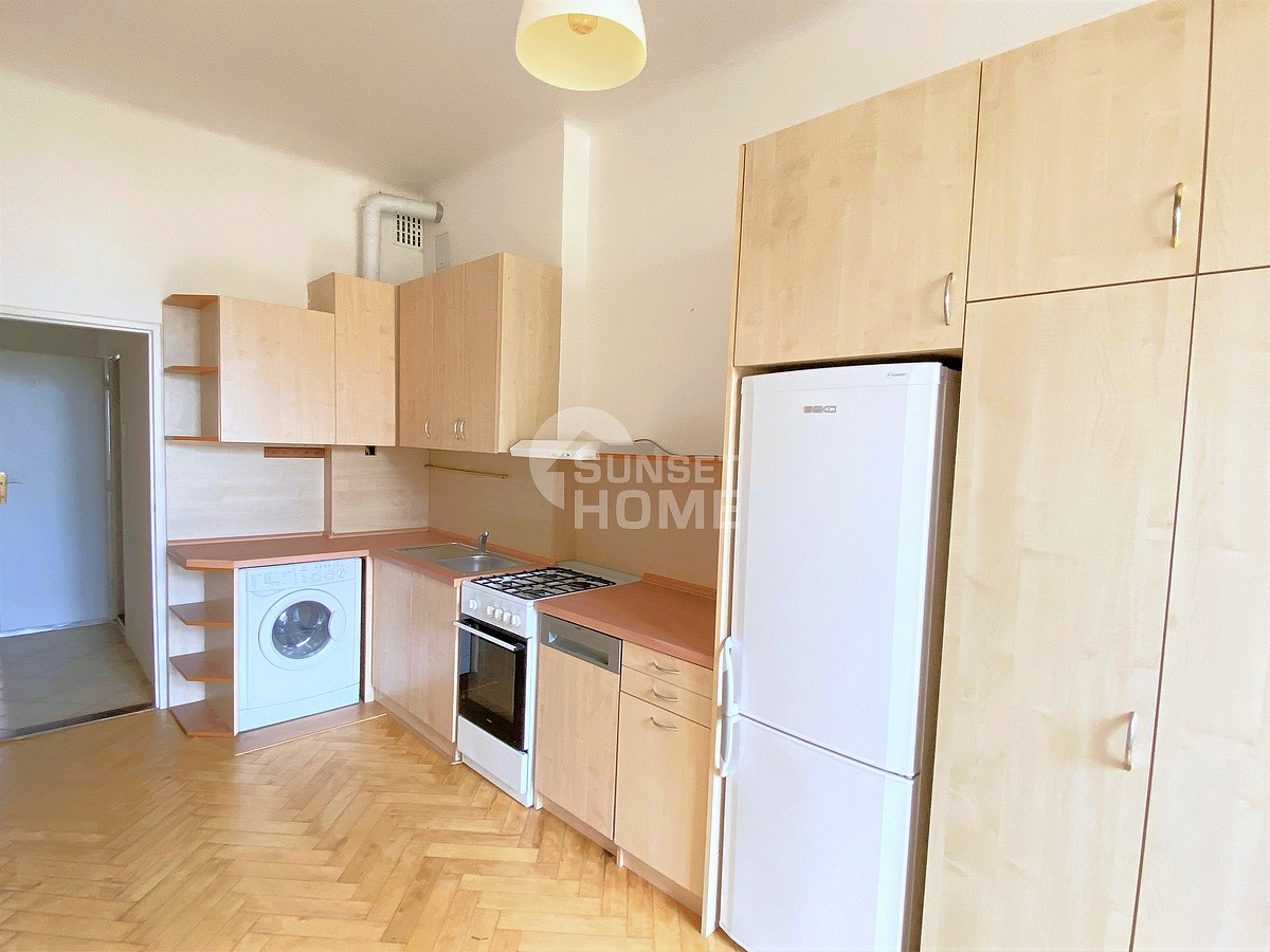 Pronájem bytu 2+kk 48 m² – fotografie 4