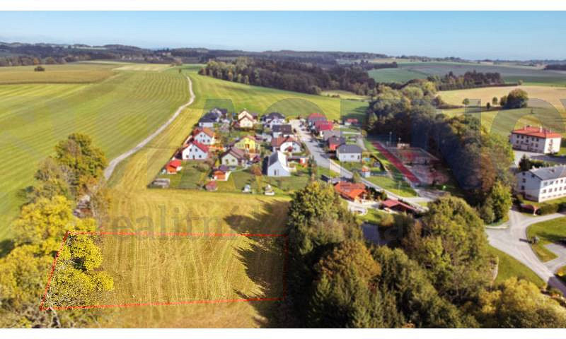Prodej stavebního pozemku 1 779 m²