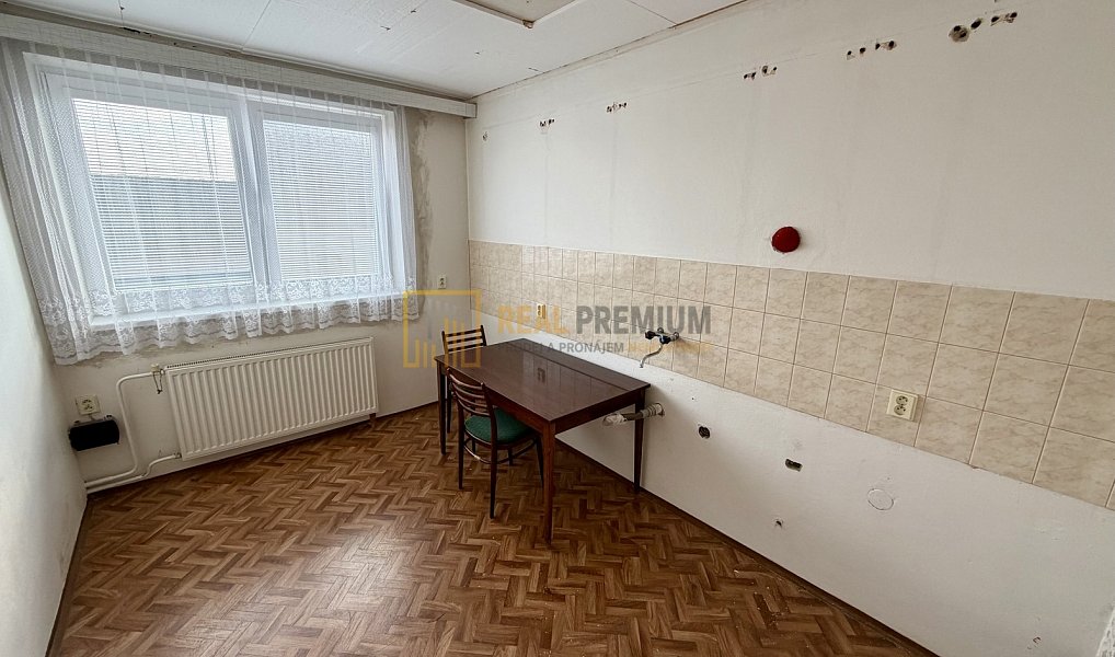 Prodej domu 200 m² s pozemkem 838 m², Dolní Němčí – náhled fotky 15