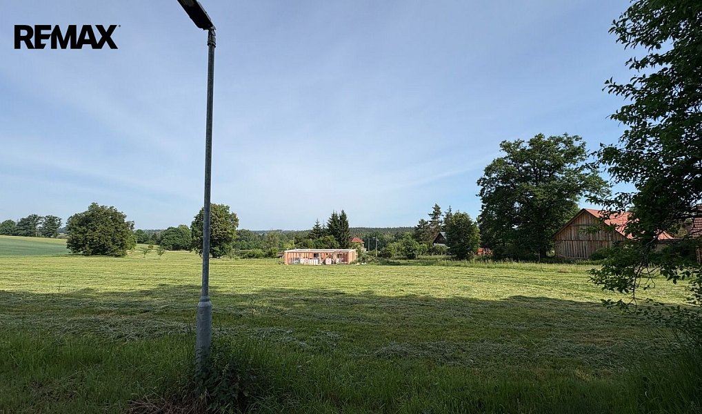 Prodej stavebního pozemku 1 017 m², Hořice – náhled fotky 3