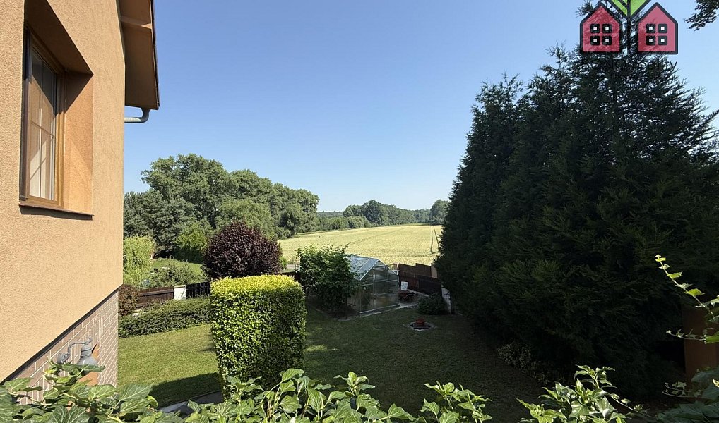 Prodej domu 230 m² s pozemkem 939 m², Záluží – náhled fotky 10