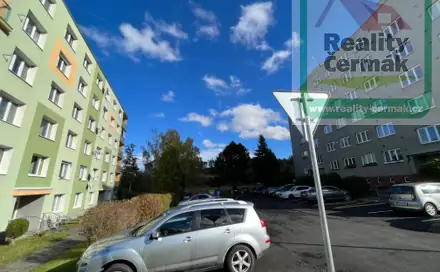 Prodej bytu 3+1 68 m², Pod Makovým vrchem, Holýšov, okres Plzeň-Jih