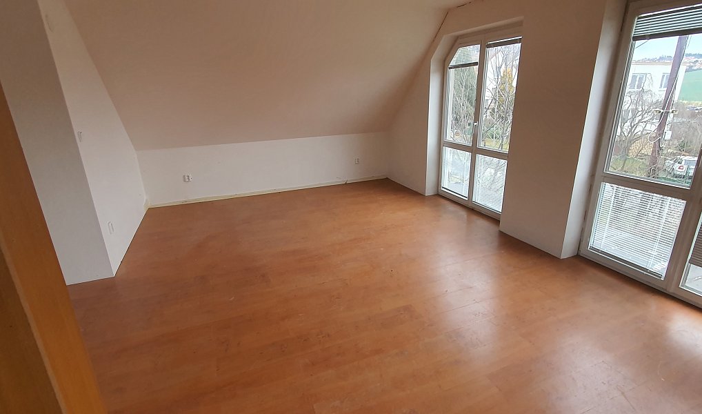 Prodej domu 155 m² s pozemkem 413 m², Zlín – náhled fotky 8