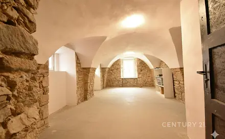 Úžasný sklepní prostor ve Vimperku včetně parkovacího stání, Jirchářská, Vimperk - Vimperk II, okres Prachatice