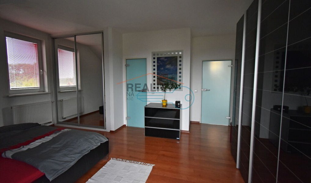 Prodej domu 170 m² s pozemkem 815 m², Vodochody – náhled fotky 26