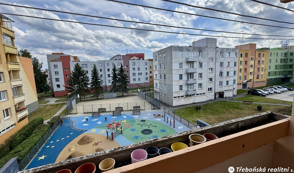 Prodej bytu 4+1 78 m², Jindřichův Hradec – náhled fotky 17