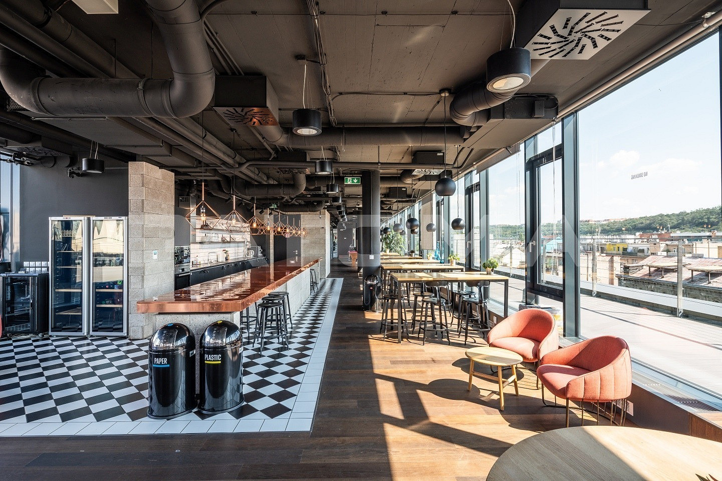 Pronájem kanceláře 1 105 m² – fotografie 4
