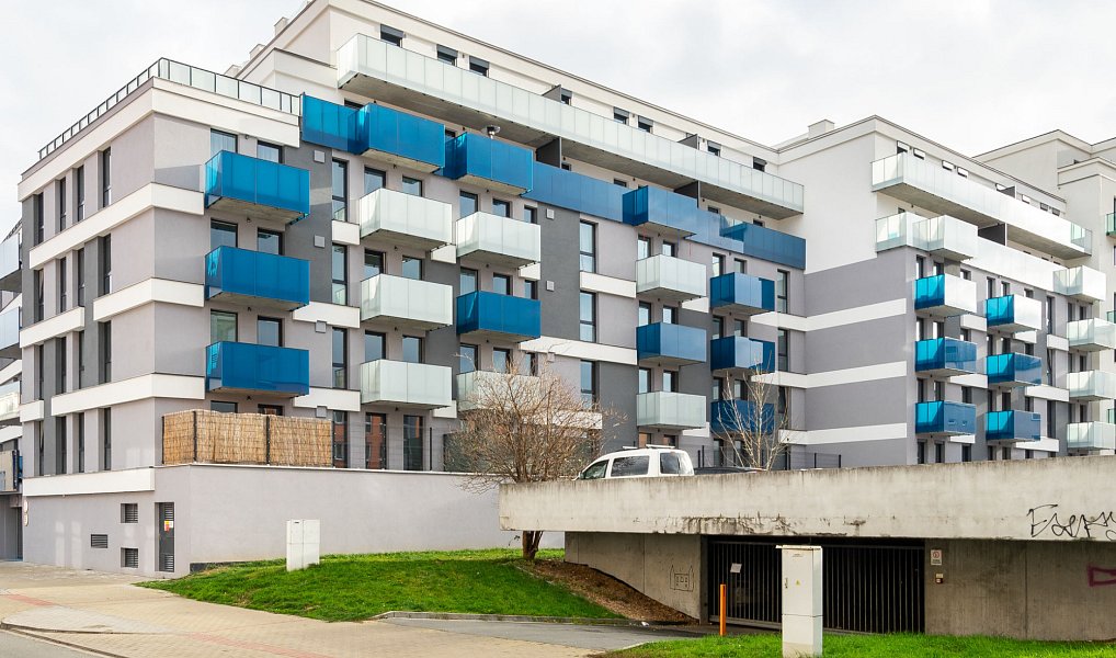 Pronájem bytu 1+kk 36 m², Plzeň – náhled fotky 3