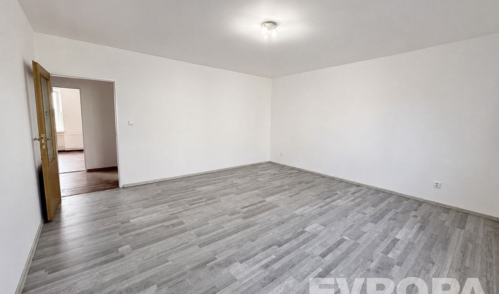 Prodej bytu 3+1 91 m², Plzeň – náhled fotky 7