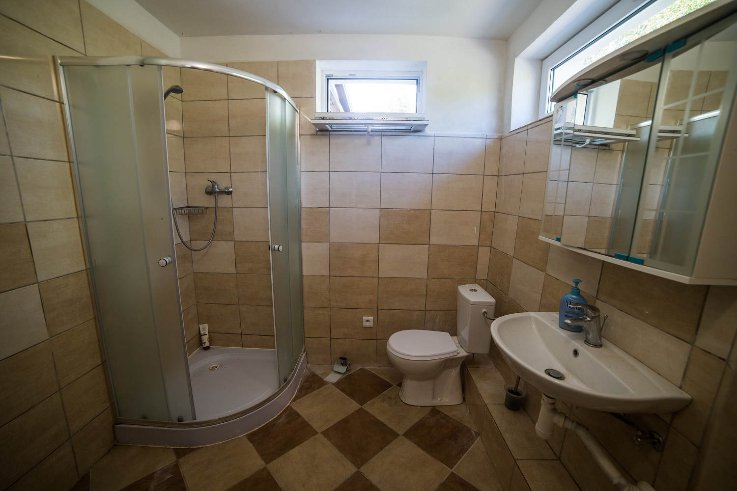 Prodej domu 160 m² s pozemkem 579 m² — photo 3