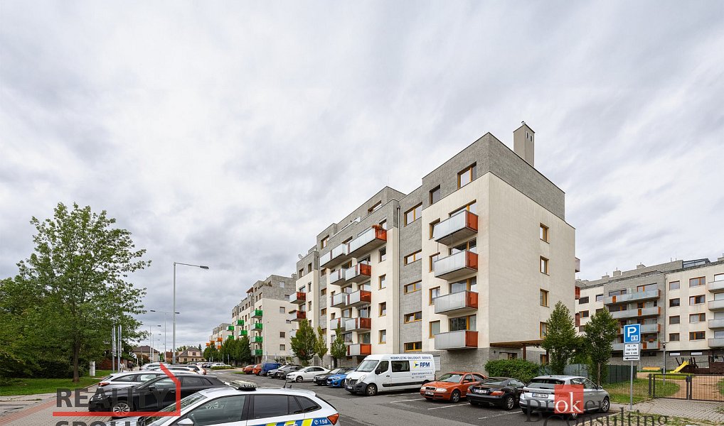 Pronájem bytu 1+kk 37 m², Praha – náhled fotky 15