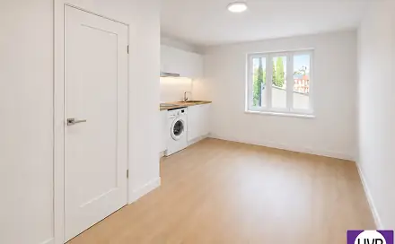 Prodej bytu 1+kk 18 m², Praha 10