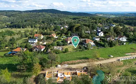 Prodej stavebního pozemku 823 m², Kamenice, okres Praha-východ