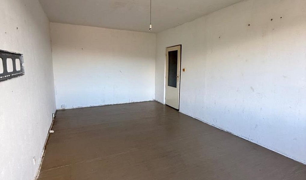 Pronájem bytu 1+1 43 m², Chomutov – náhled fotky 3