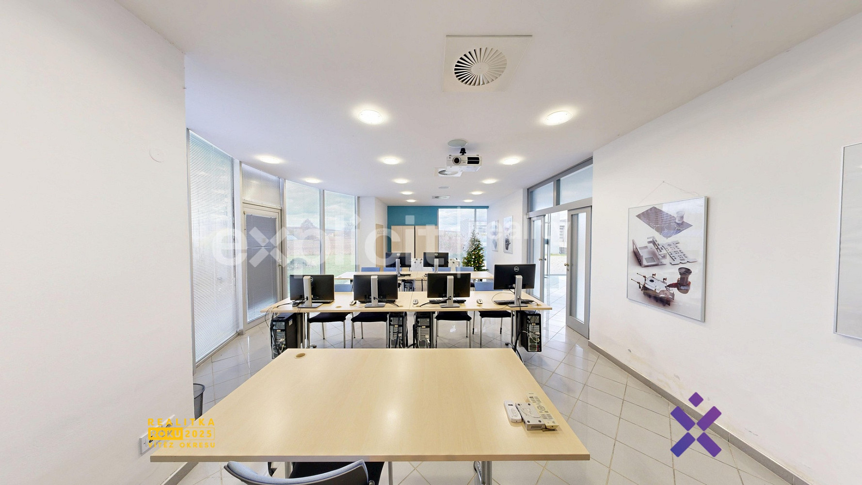 Pronájem kanceláře 48 m² – fotografie 3