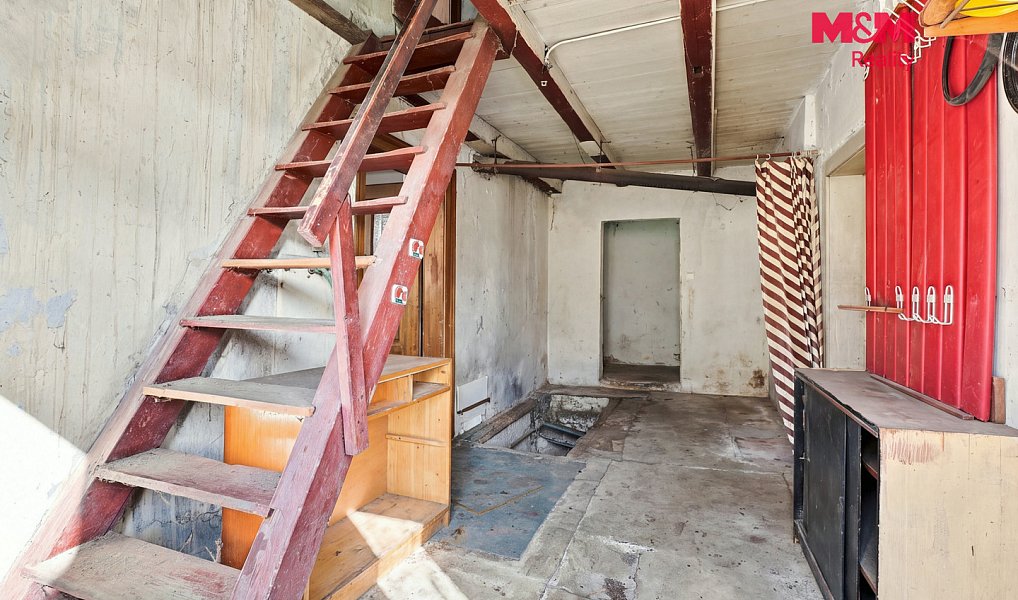 Prodej domu 214 m² s pozemkem 1 014 m², Štětí – náhled fotky 7