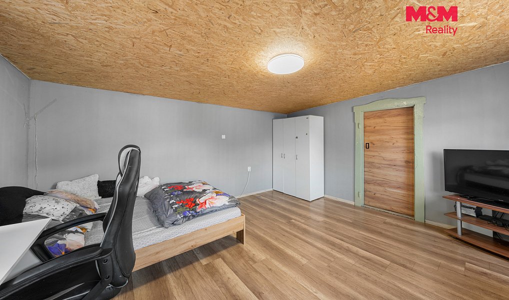 Prodej domu 240 m² s pozemkem 964 m², Krompach – náhled fotky 16