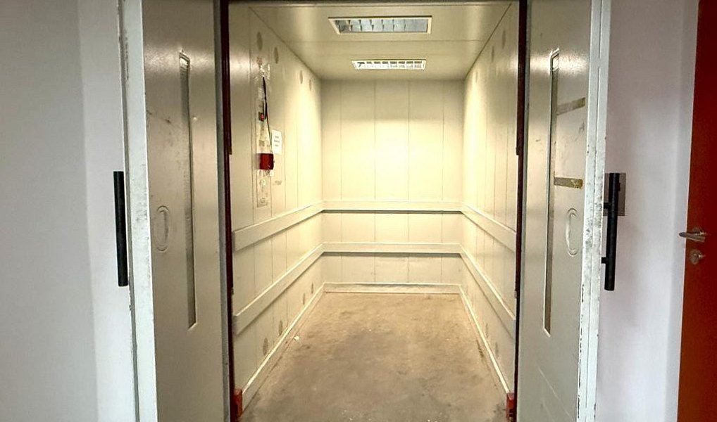 Pronájem skladovacích prostor 468 m², Praha – náhled fotky 13