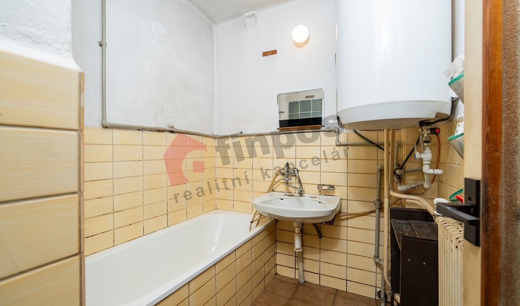 Prodej domu 250 m² s pozemkem 927 m², Kunžak – náhled fotky 14