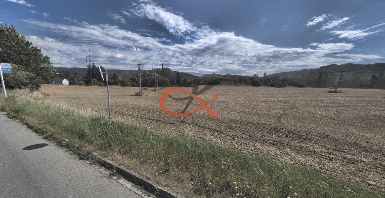 Prodej stavebního pozemku 7 053 m² – fotografie 3