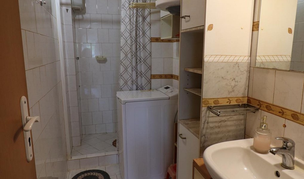 Prodej domu 190 m² s pozemkem 383 m², Roudnice nad Labem – náhled fotky 19