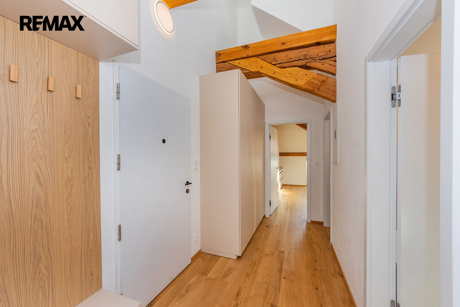 Pronájem bytu 2+kk 62 m² – fotografie 5
