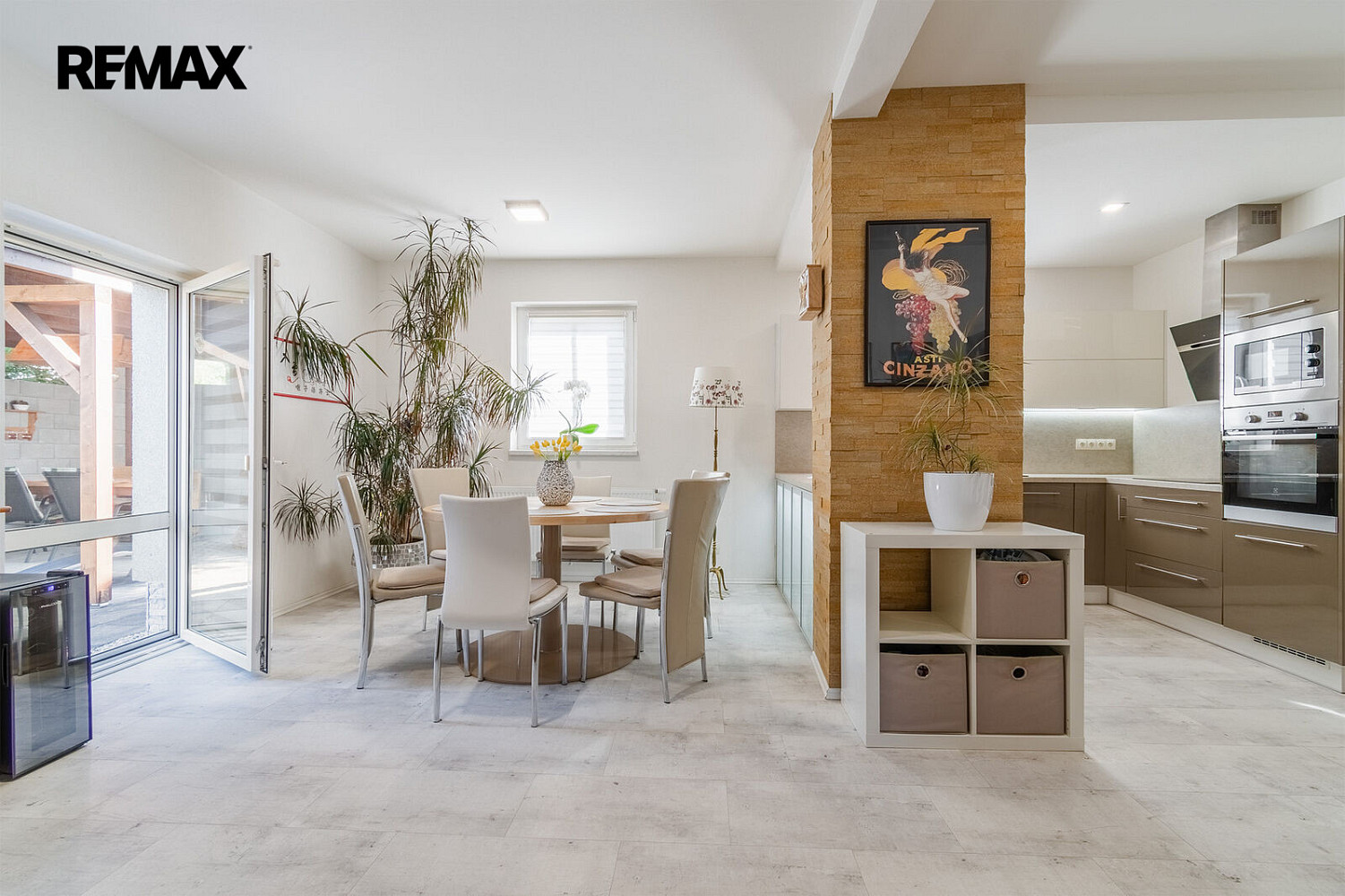Prodej domu 214 m² s pozemkem 670 m²