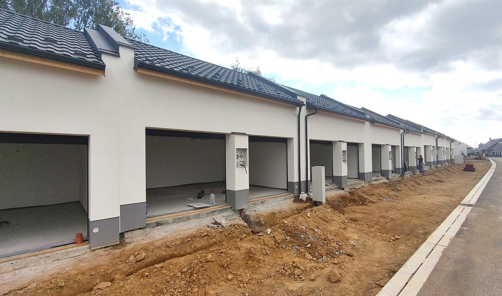 Prodej garáže 17 m2 s parkovacím místem, Havl. Brod, č.13 B, Havlíčkův Brod – náhled fotky 5