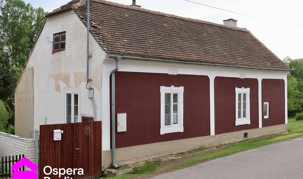 Prodej domu 137 m² s pozemkem 1 021 m², Starý Petřín – náhled fotky 10