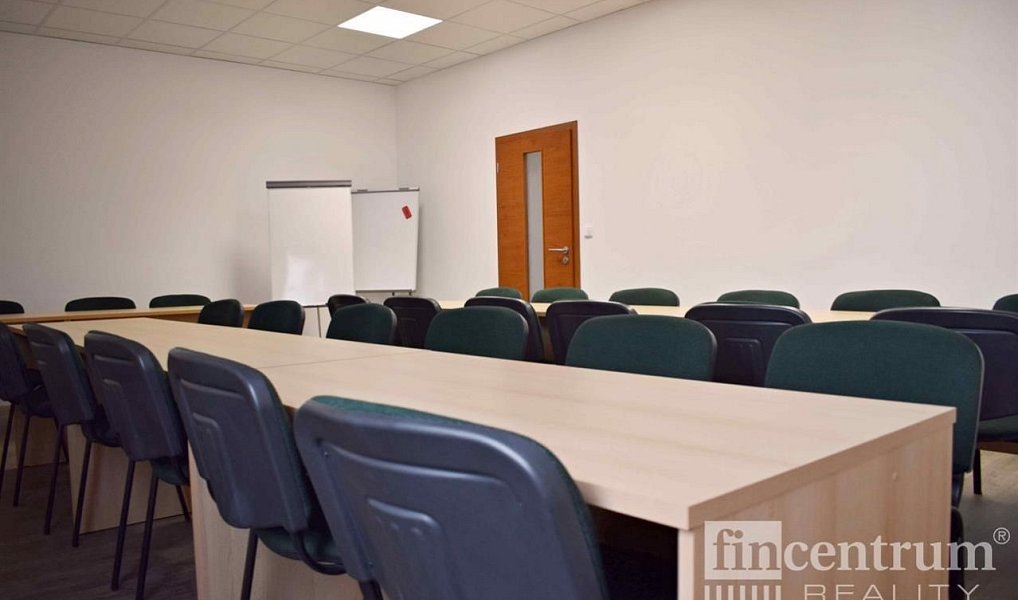 Pronájem kanceláře 36 m², Hodonín – náhled fotky 5