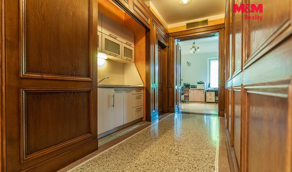 Prodej kanceláře 664 m², Praha – náhled fotky 25