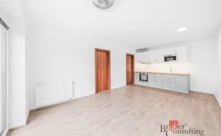 Pronájem bytu 2+kk 56 m², Kopřivová, Hořovice, okres Beroun
