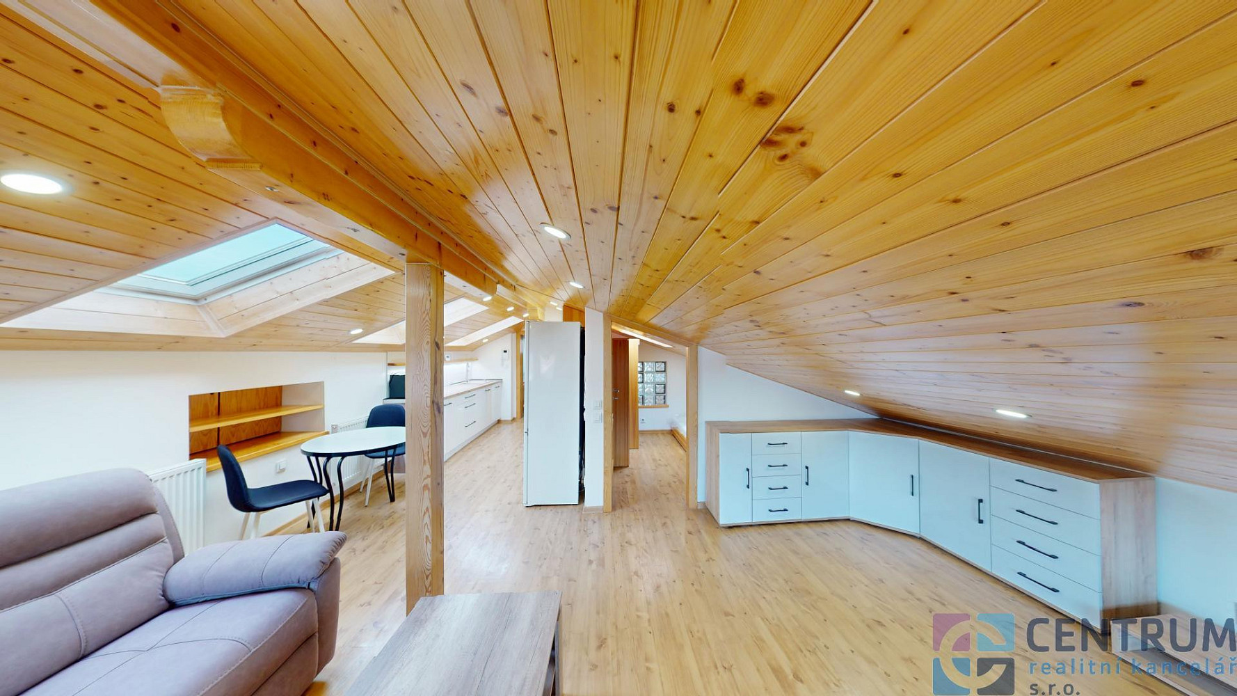 Pronájem bytu 2+kk 49 m²