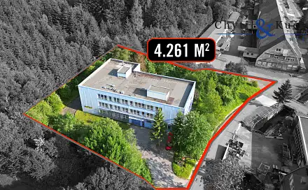 Prodej skladovacích prostor 2 156 m², Vsetín