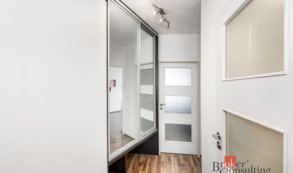 Prodej bytu 2+kk 43 m², Praha – náhled fotky 7