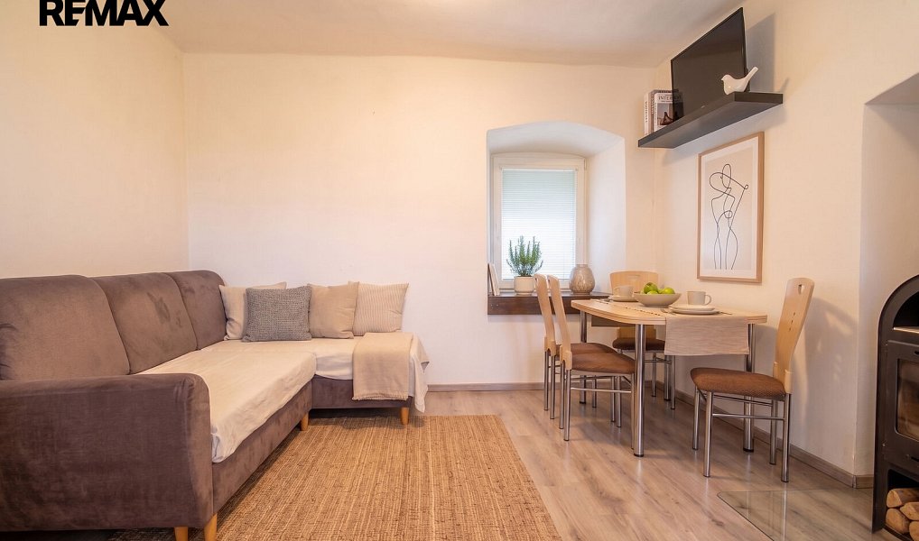 Prodej domu 193 m² s pozemkem 748 m², Okřesaneč – náhled fotky 15